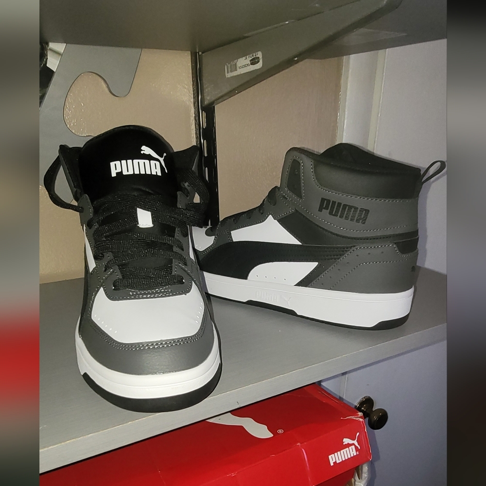 Puma men size 9